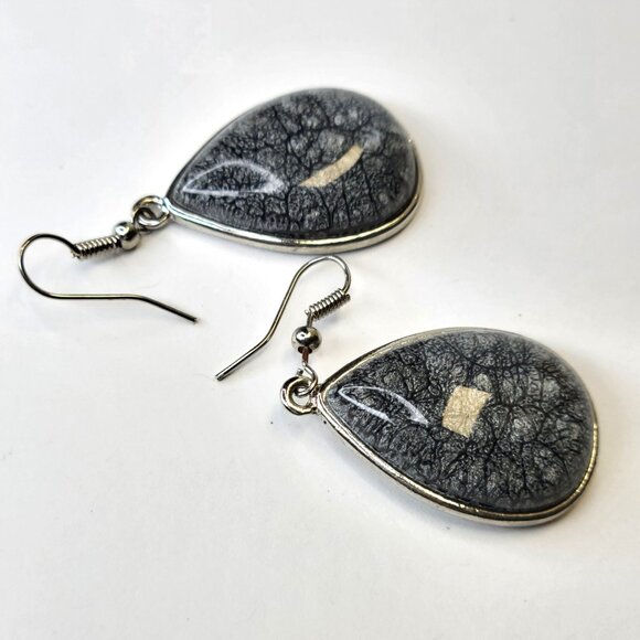 Grey Teardrop Earrings - Picture 3 of 8